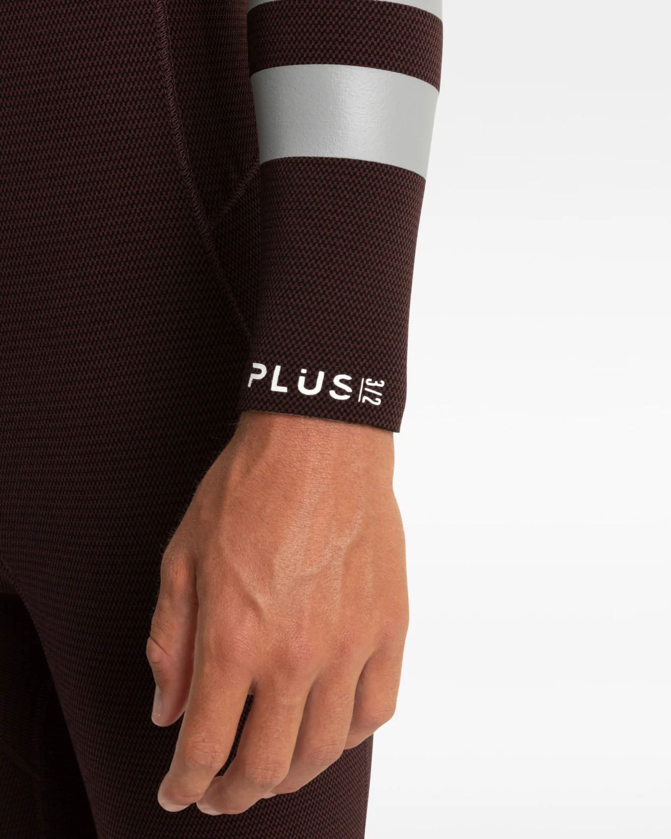 M PLUS 3/2 MM FULLSUIT 2023 - Image 4